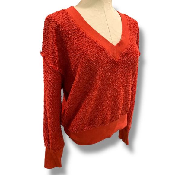 Medium t.la Anthropologie Red V-Neck Sweater Womens - Picture 7 of 9
